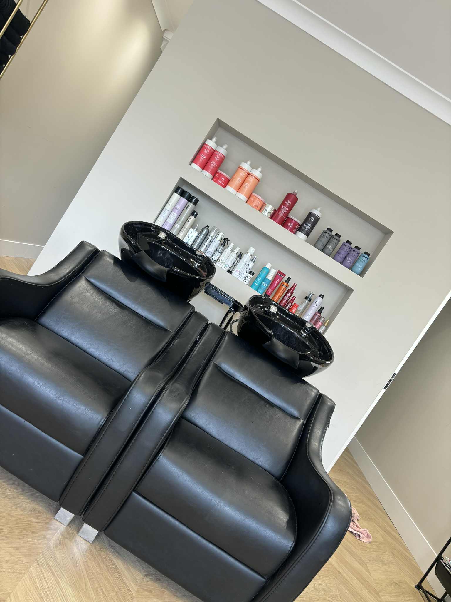 Edinburgh hair salon - Hair Salon in Corstorphine, Edinburgh - Nevada Hair Studio